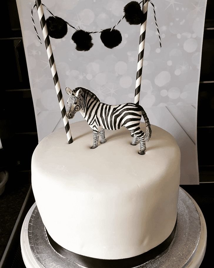 Whoever sent this cake, it's ZEBU Live, not Zebra Live