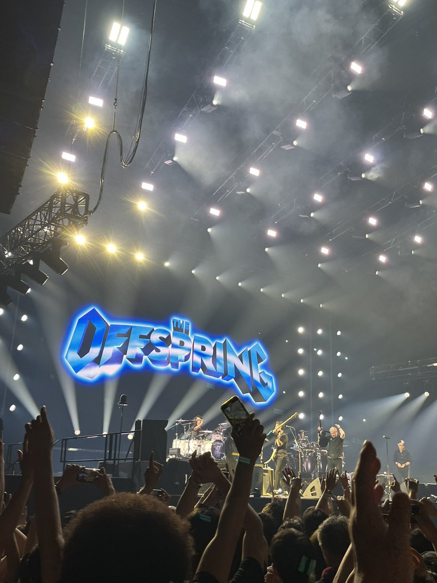 hamiking_hideo's tweet image. 青春時代に戻してくれてありがとう‼️
また愛知に来て下さい💕
#Offspring