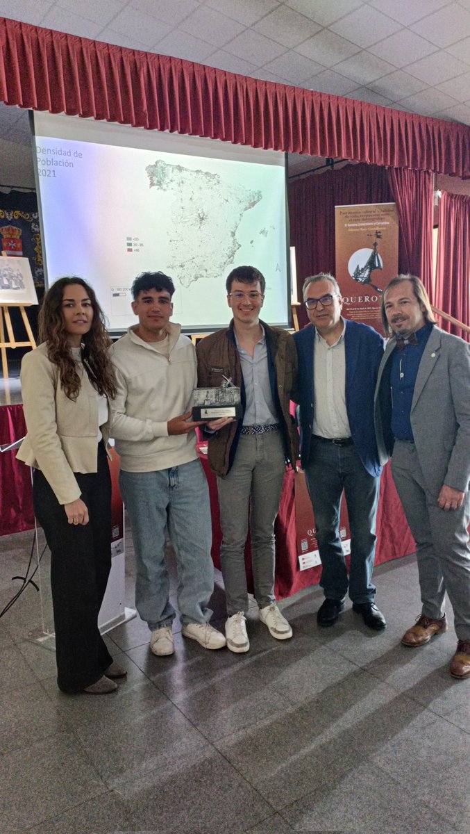 Facultad de Ciencias Económicas y Empresariales AB tweet media