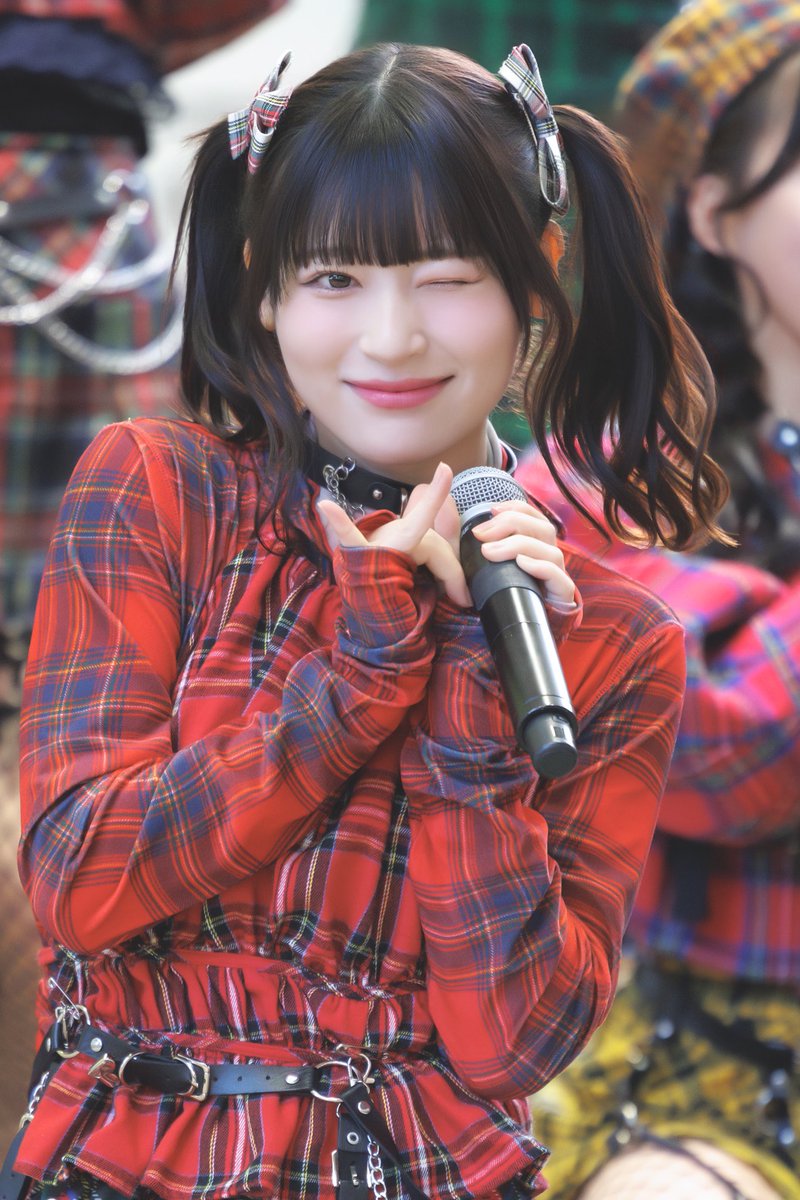 ウインク大魔王♡