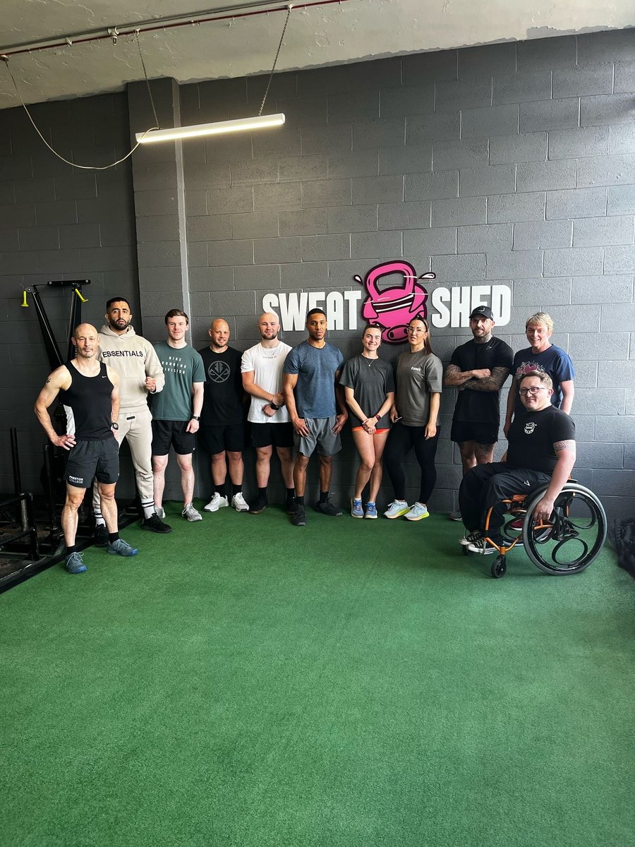 💪 Awesome Level 4 Workshop with this bunch of engaged students at Sweatshed in Manchester at the weekend with newly appointed Level 4 Programme Coach, Gaz Burrows! Well done on your hard work and perseverance future S&amp;C Coaches, and to Gaz for delivering a stellar session!