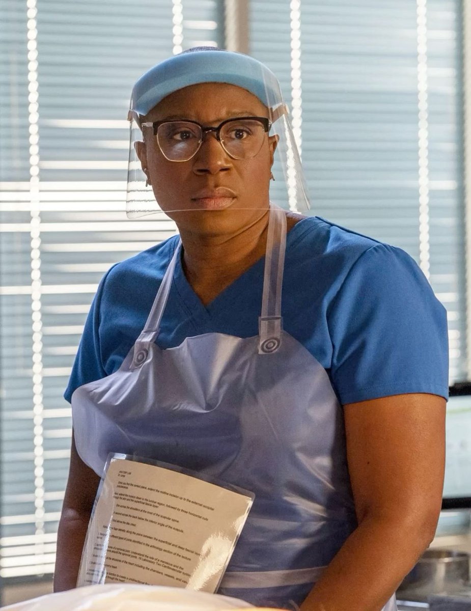 9-1-1 as snoopy (@118snoopy) on Twitter photo 