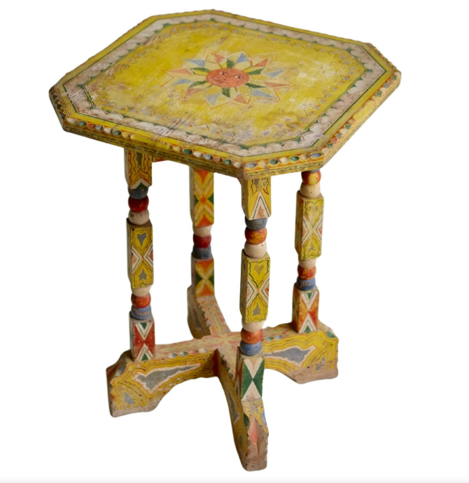 An exuberant piece of painted furniture can make the maximalist in anyone come to life. This table features a vibrant sun motif characteristic of the folk art of Sicily.
⁠
Painted wood table, c. 1880, @punchtheclock⁠
#AntiqueOfTheDay
