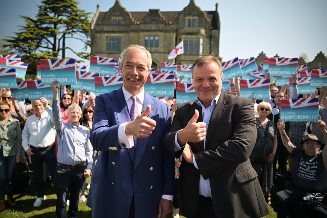 ReformDaily_'s tweet image. 🇬🇧 Want change in the West of England? Vote Banksy for Mayor this Thursday!

Time to send a message to the establishment.
 
#VoteReformUK #WestOfEngland @Arron_banks