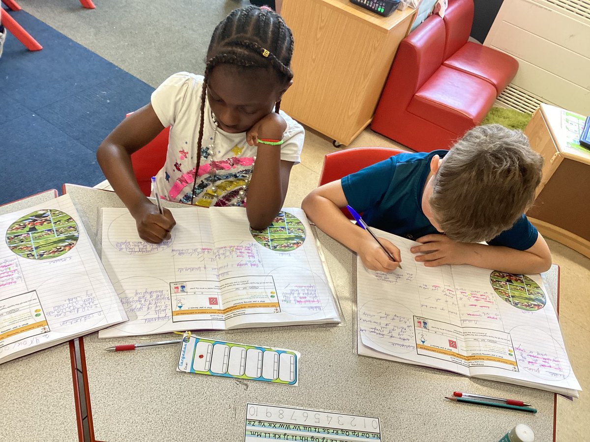 Year 2 had a blast being scientists on their first day back! 🧪✨ Exploring "Do liquids mix?" by making lava lamps was the perfect way to kick off Outdoor Learning Week. So much curiosity, collaboration, and laughter—what a start! 🌿🔍 #OutdoorLearning #YoungScientists @HeadPdcs
