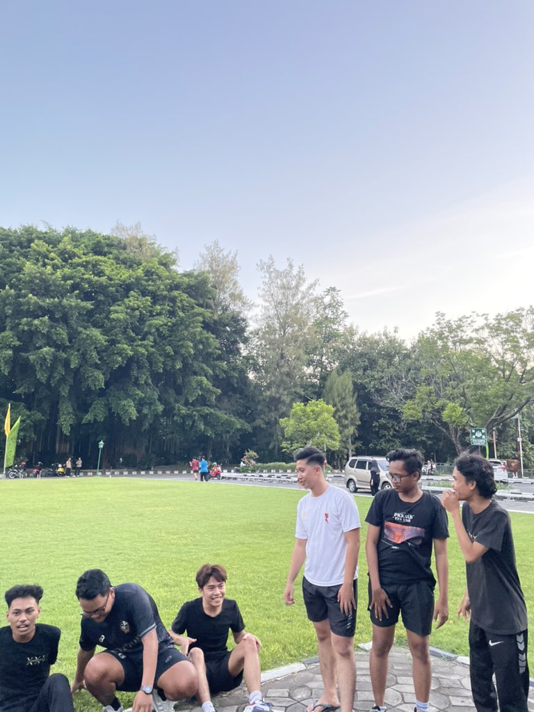 baddiekind's tweet photo. hijau hitam https://t.co/Knj1imE6r6