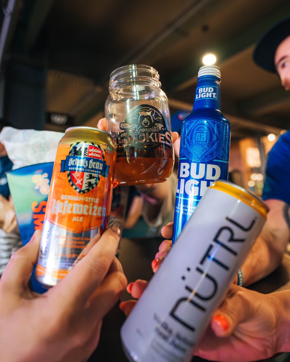 We spent the night out as a team at the <a href="/smokiesbaseball/">Knoxville Smokies</a> game and it did not disappoint! ⚾️ Hope y’all are loving the beverage lineup as much as we are. 🙌 🍻 #smokies #knoxville #baseball #beverages