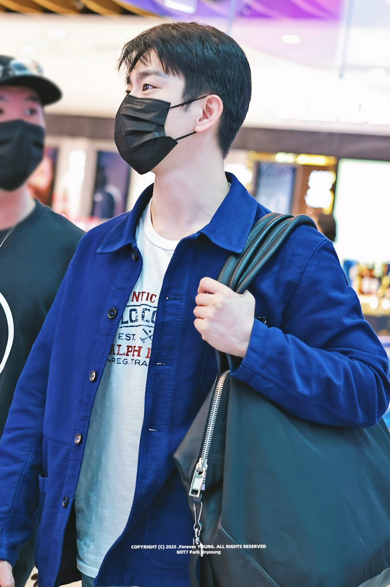 HQ 250429 ICN 

만날 수 있다는 것만으로도 행복해🥰

<a href="/JINYOUNG/">박진영</a> 

#박진영 #진영 #jinyoung 
#GOT7     #갓세븐