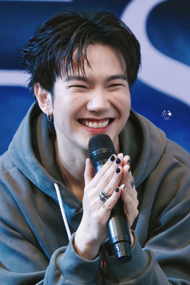 ทุทุจ้า🙏🏻

BUILD STYLES NIYOM JEANS

#CDSNiyomJeansXBuild
#BuildJakapan
#Beyourluve 
<a href="/JakeB4rever/">BIU.</a>