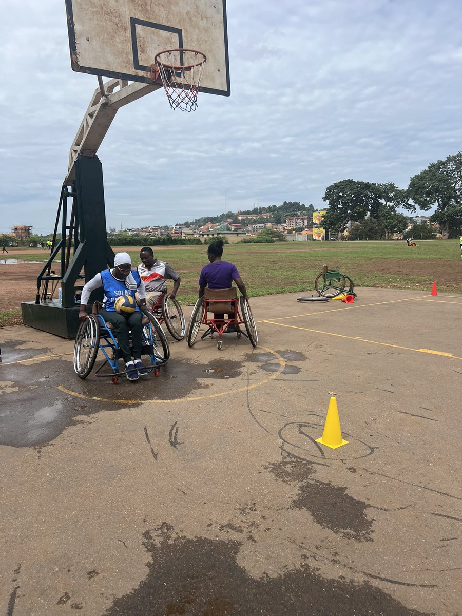 rugby_uganda's tweet photo. We’re back at Makerere after 6 weeks off! 🏉 But our athletes still lack rugby chairs, balls, drills &amp; coaching as we prep for the National Disability Sports Gala in Sept. Got gear or expertise? DM us or email info@uwrf.ug 🙌 #WheelchairRugby #DisabilitySports #InclusiveSport https://t.co/HuyeJWdgKB