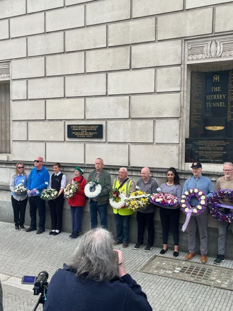 .@LivEchoNews reports on events held in Liverpool to commemorate International Workers' Memorial Day.  

In a blog post, partner @JoanneCandlish reflects on more than 30 years bringing asbestos claims against industrial titans: leighdaylaw.info/3EQNhgt

leighdaylaw.info/44fTmxw