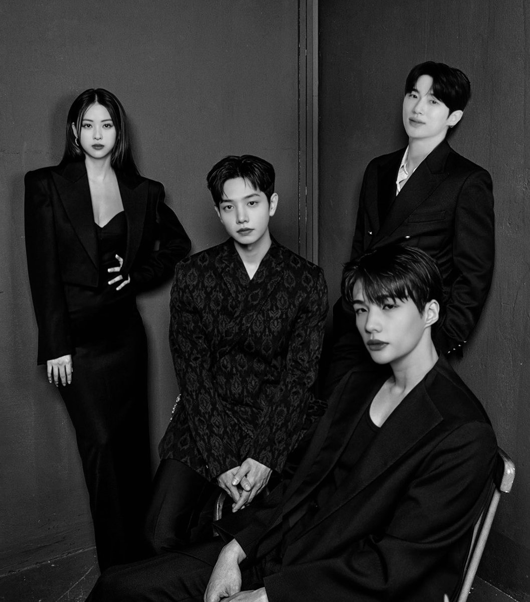 ⠀
⠀𝘼𝙧𝙚𝙨.𝙗𝙖𝙧𝙖𝙩𝙖 : 𝙄𝙂 𝙐𝙥𝙙𝙖𝙩𝙚
⠀━━━━━━━━━━
"4 siblings ! wow the photo is great! next time take more photos"

tag : <a href="/intruede/">Yohanes.</a> <a href="/retradoxs/">Refan</a> <a href="/theartofvika/">Advika L. Campbell.</a>
⠀⠀ ⠀ ⠀⠀
⠀