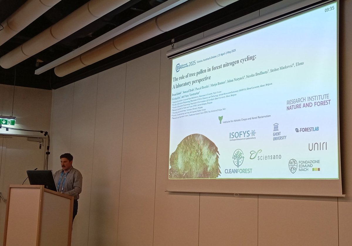 Rossella Guerrieri (@rossguerrieri) on Twitter photo Ivan presenting his results at the #EGU2025 from the STSM within <a href="/CA_Cleanforest/">CLEANFOREST COST Action</a> ! Ivan presenting his results at the #EGU2025 from the STSM within <a href="/CA_Cleanforest/">CLEANFOREST COST Action</a> !
