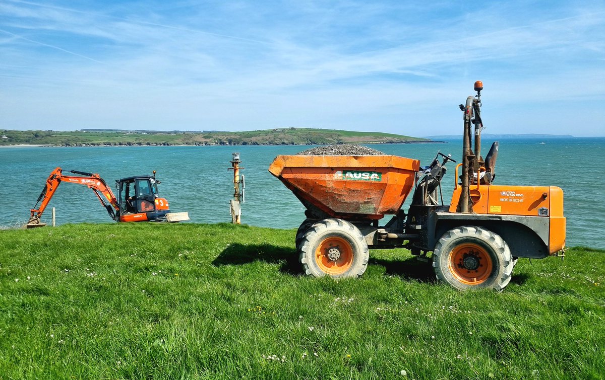 Nice day at the seaside #Courtmacsherry #SevenheadsWalks #WestCork
