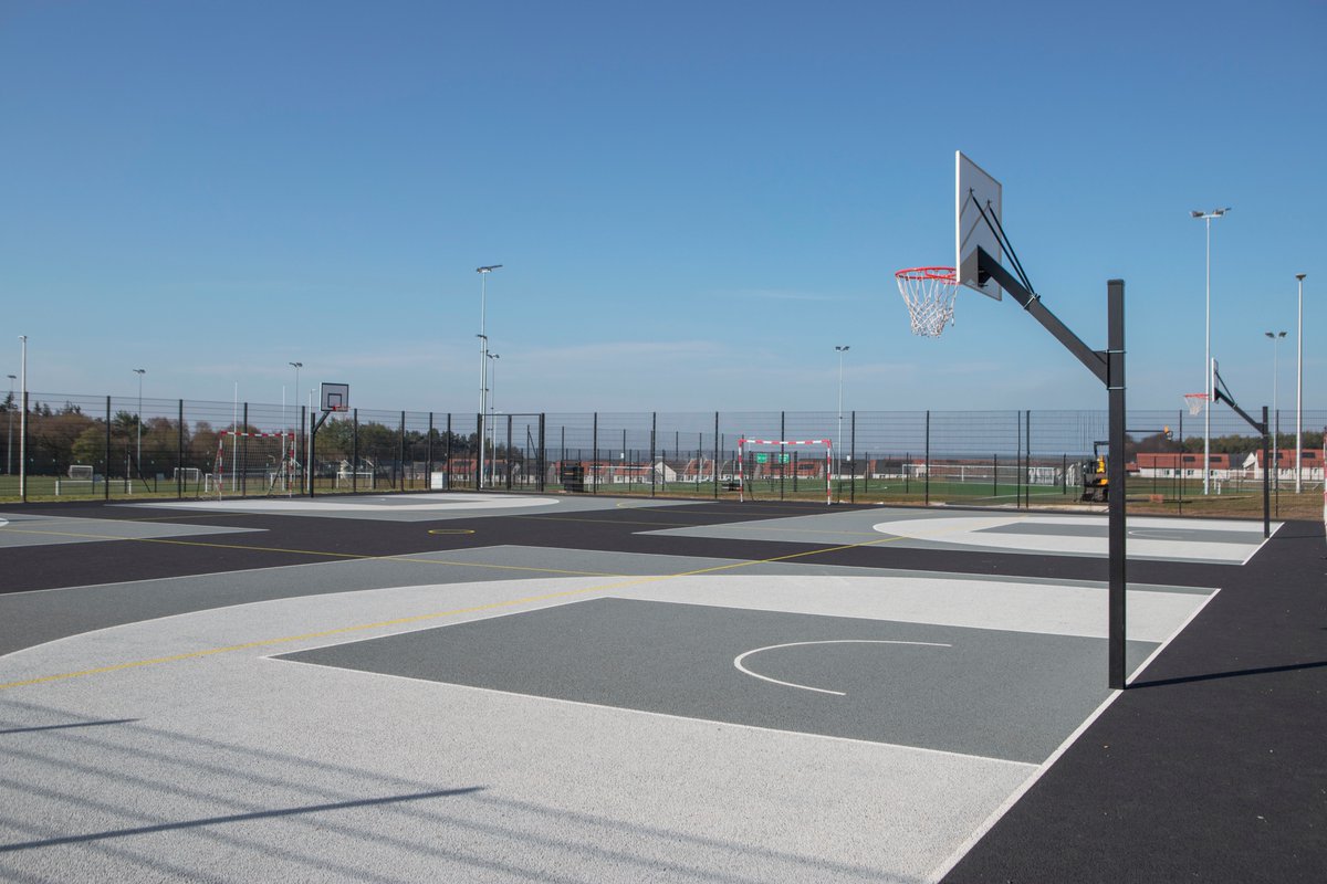 keli_media's tweet photo. Grateful for a job where this can be my office!

It was brilliant to be out capturing all the action at the @basketballscot 3x3 Academy trials recently on these stunning outdoor courts! 

#3x3Basketball https://t.co/krfRM8i2UT