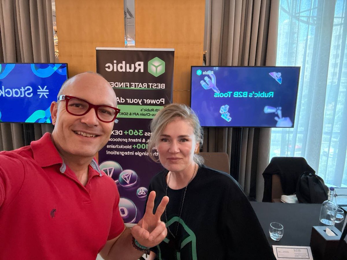 Building bridges, literally. 🔗

During TOKEN2049, Kima Network’s BD Head, <a href="/atlasarman81/">@AtlasArman</a> Atlas  Arman, connected with the <a href="/CryptoRubic/">Rubic</a> team — experts in finding the best rates across 100+ chains and 360+ DEXs, bridges, and aggregators.

Big opportunities ahead!