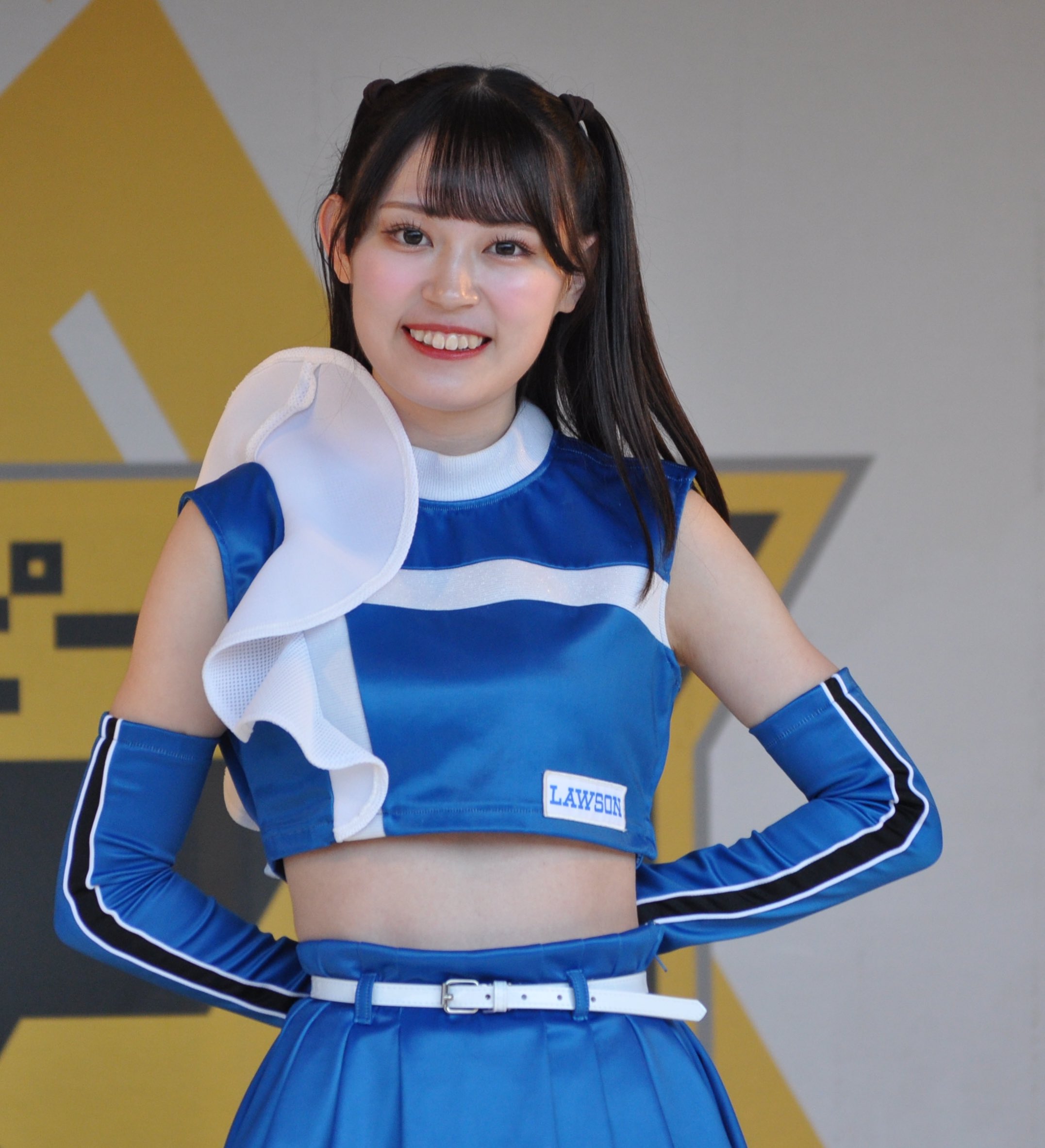 Amazon.co.jp: 橋本莉々花 高野実 ファイターズガール 直筆