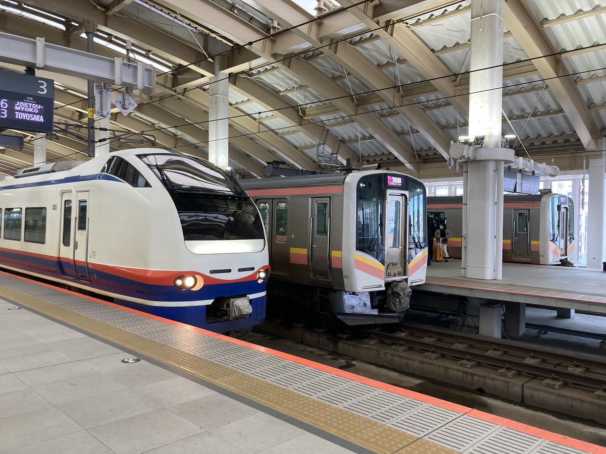 sinnkosann's tweet photo. 【自己紹介】
皆さん初めまして
しんこうさんと申します。

鉄道、バス、東方projectが大好きな新潟人です。
また、改造プラレールや改造トミカなどもしています。
発達障害の自閉症持ちです。　
SNS初心者ですが、何卒よろしくお願いします。 https://t.co/8UGVX5fCce