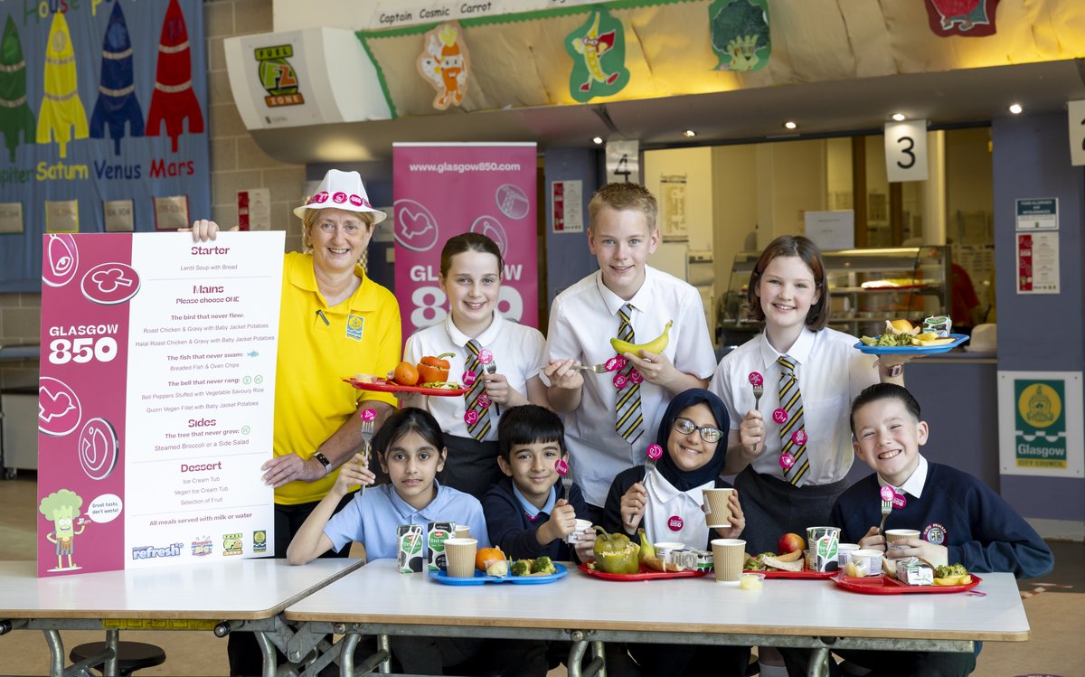 Glasgow children are getting behind their city's 850th birthday celebrations as a week-long Glasgow 850 Schools' Festival gets underway at primary schools across the city✨🎉

Find out more 👉 glasgow.gov.uk/article/12962/…

#Glasgow850