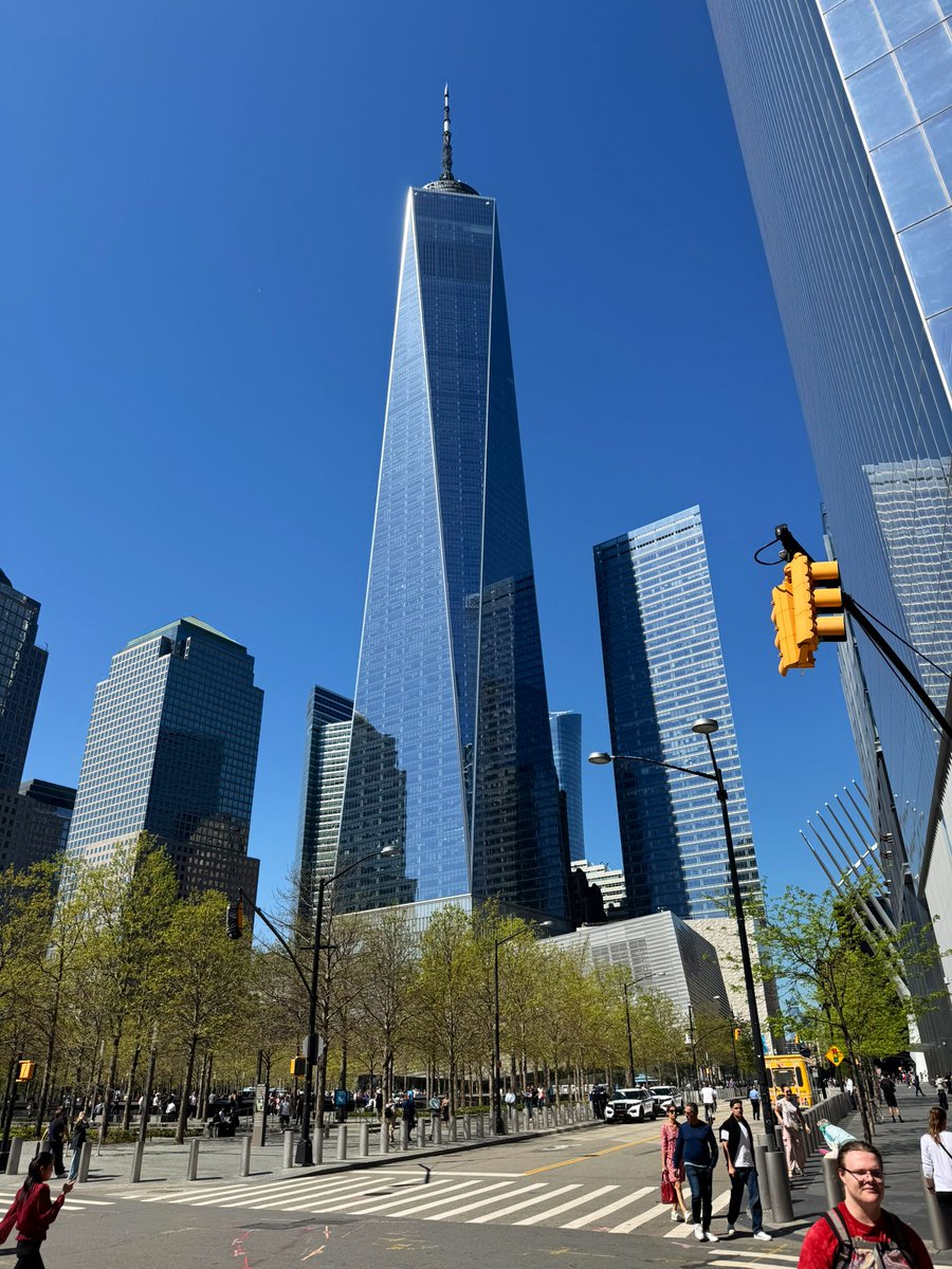 Brandon R ✈️ tweet media