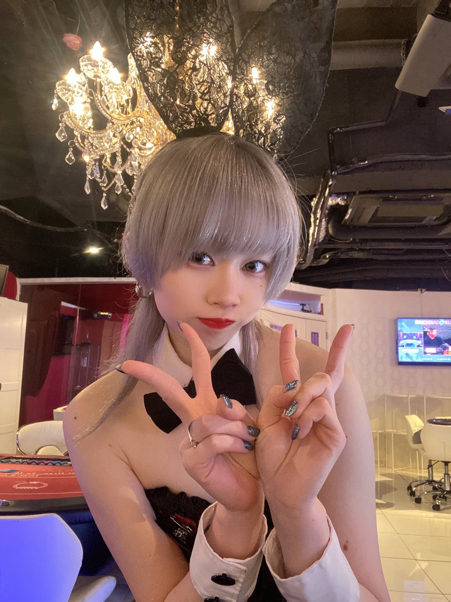 nemru_82_LR's tweet photo. ばょばょばょ〜👋🏻️🤍

#おつバニ
#超絶あたおかねむたろのターン
#ポーカー
#LuckRaise https://t.co/ysAVgn7rVs