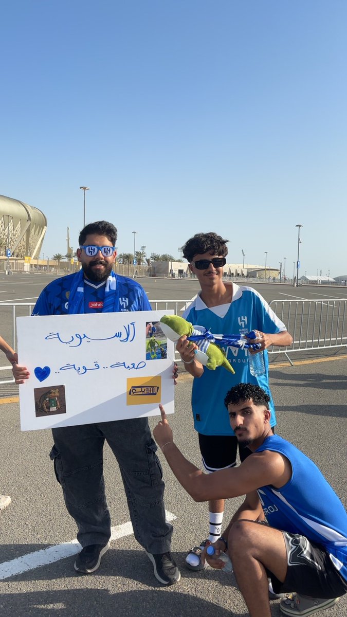 عَ. tweet media