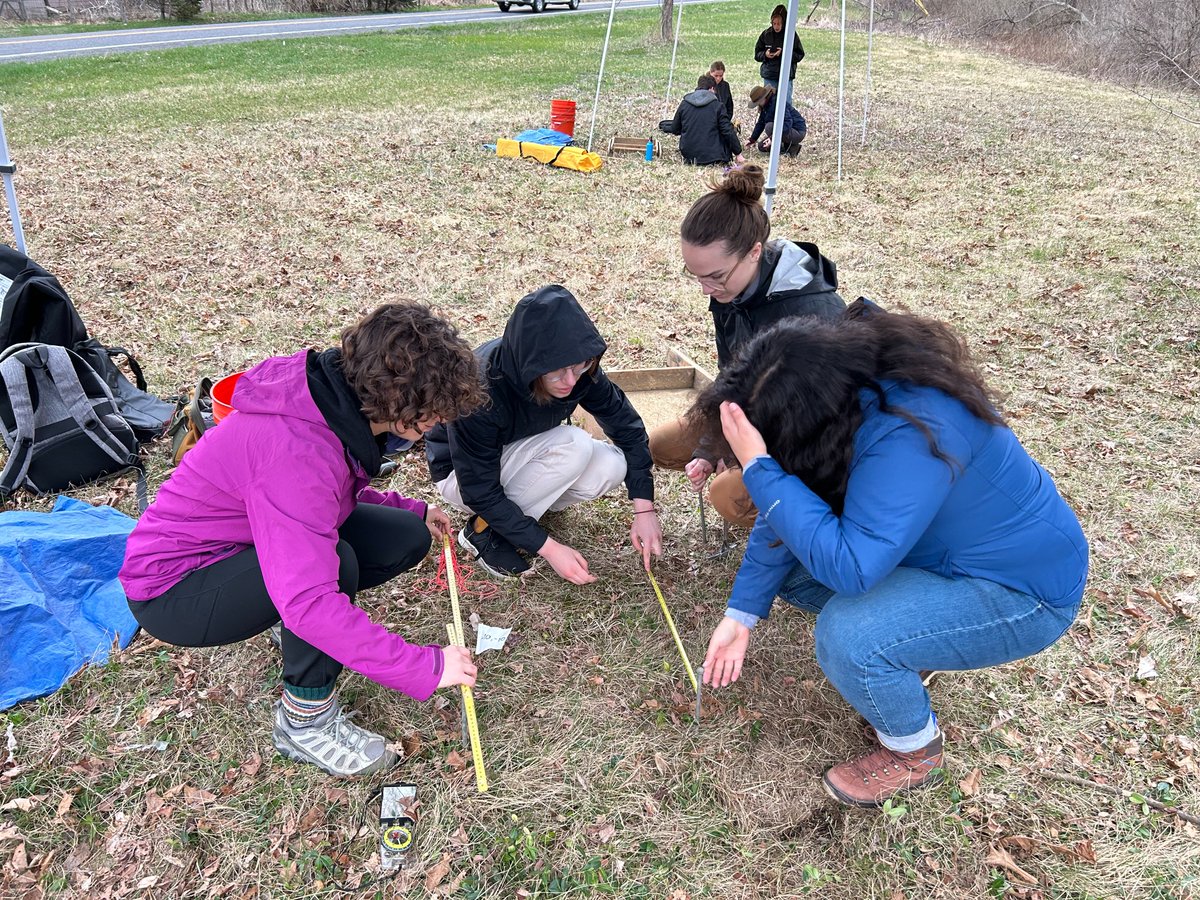 VassarAnth's tweet photo. ANTH 235: Historical Archaeology of American Identity, led by Professor Ryan Rybka, visited Rhinebeck, NY for an archaeology excavation recently! https://t.co/nYErn1B6gp