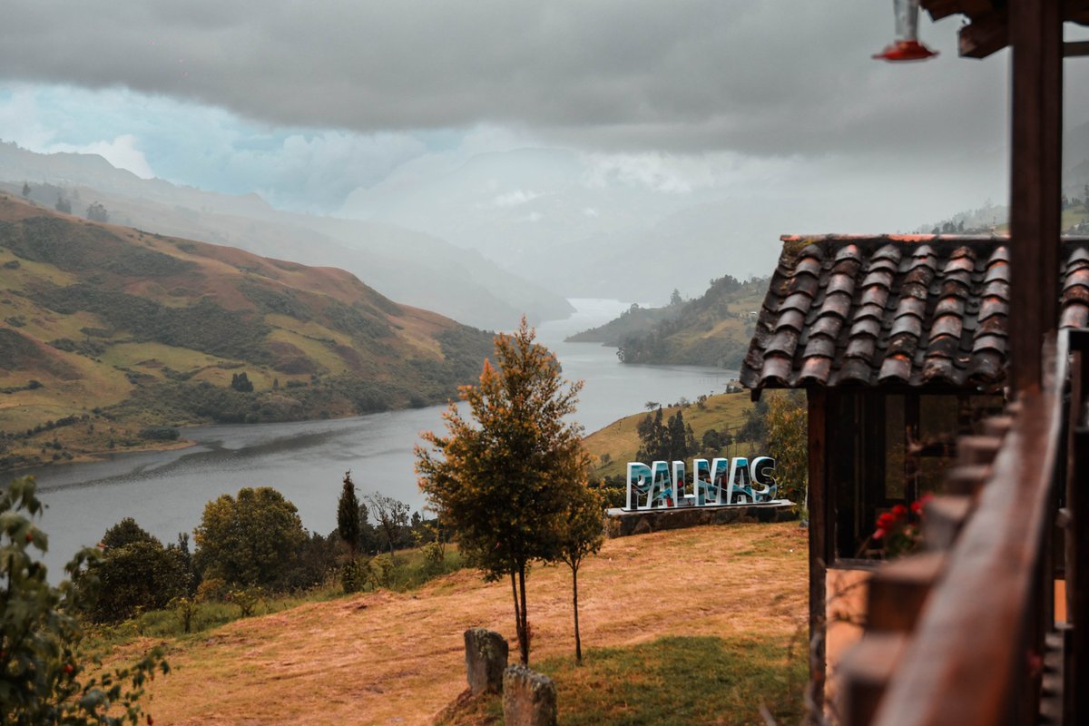 La Casona de Palmas abre oficialmente sus puertas al turismo rural. Esta es una de las edificaciones patrimoniales del cantón que se conserva casi la totalidad  de su estructura original, resultado del trabajo y la dedicación de la familia Amón Vicuña.