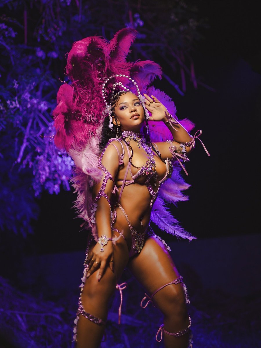 bjhenea's tweet photo. Carnival Queen 😮‍💨
📸: @DacxPhotography https://t.co/ZOzAisjPid