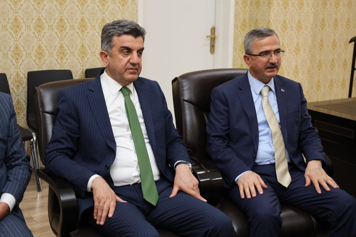 Mehmet İlhami GÜNBEGİ (@milhamigunbegi) on Twitter photo 📍Akçakale Belediyesi
AK Parti Genel Merkez Yerel Yönetimler Başkan Yardımcımız Sayın <a href="/UcarBilal20/">Bilal Uçar</a> ve teşkilatımızla birlikte Akçakale Belediye Başkanımız <a href="/ayhanhakimm/">Ecz. Abdülhakim AYHAN</a>'i ziyaret ettik. İlçemizde belediyemizin yaptığı çalışmaları, devam eden projeleri ve yeni dönemde yapılacak 📍Akçakale Belediyesi
AK Parti Genel Merkez Yerel Yönetimler Başkan Yardımcımız Sayın <a href="/UcarBilal20/">Bilal Uçar</a> ve teşkilatımızla birlikte Akçakale Belediye Başkanımız <a href="/ayhanhakimm/">Ecz. Abdülhakim AYHAN</a>'i ziyaret ettik. İlçemizde belediyemizin yaptığı çalışmaları, devam eden projeleri ve yeni dönemde yapılacak