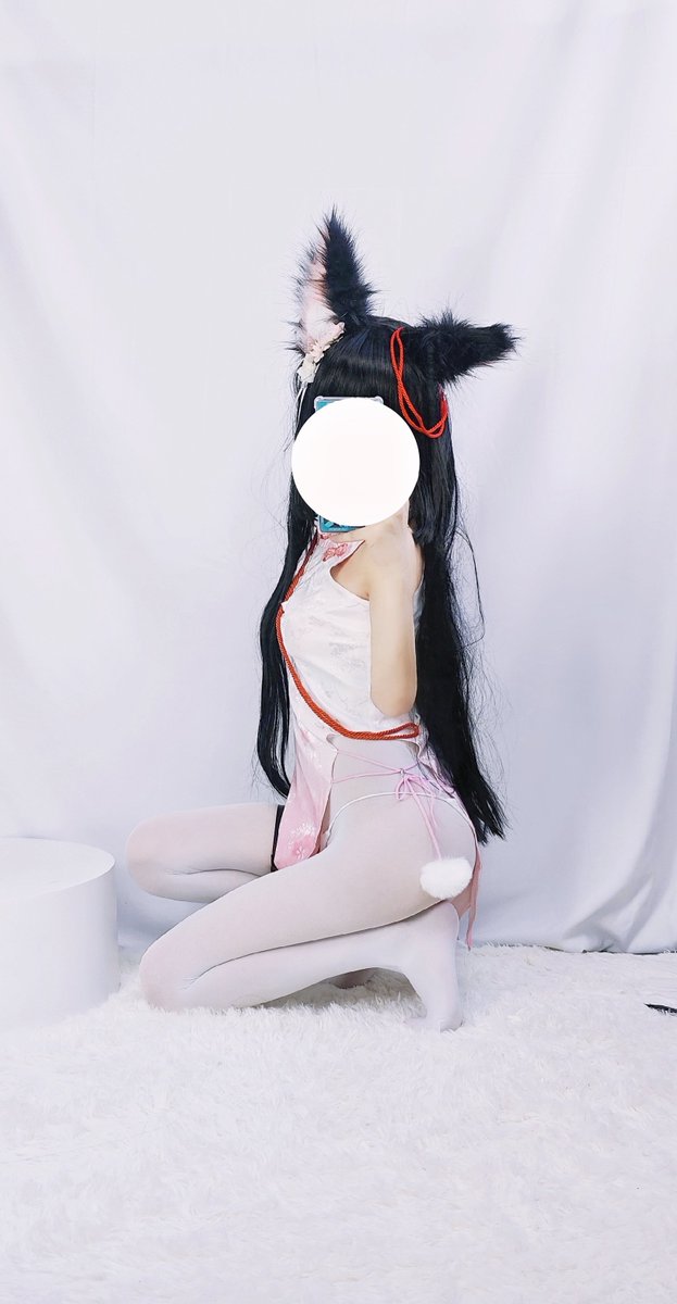 小垫一个胸（拍完才发现假发了打结了！）

#cosplay  ＃azurl