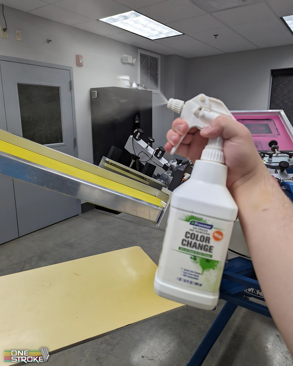 onestrokeinks's tweet image. When it’s time to swap colors, make it clean and easy. 💧
Franmar Color Change cuts through ink residue fast so you can keep your press movin’! 🖨️⚡

🛒 Grab yours here: onestrokeinks.com/products/103-f…
#ScreenPrinting #ShopHack #Franmar #OneStrokeInks #ColorChange