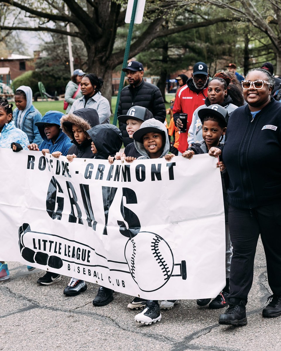 It’s time to play ball, Detroit! 

This past Saturday the @Tigers celebrated Play Ball Detroit Opening Day, sponsored by <a href="/Nike/">Nike</a>, with the Rosedale-Grandmont Little League!