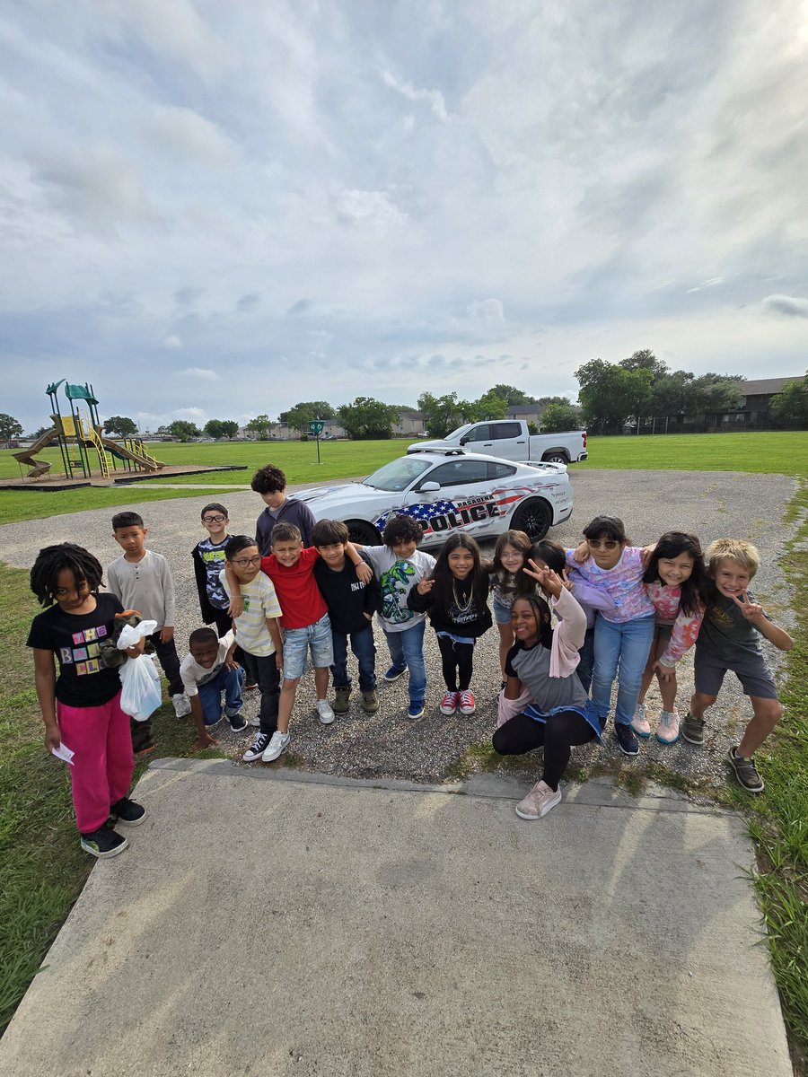 Career day! We love your car! <a href="/YoungPISD/">Young Elementary</a> <a href="/PasadenaPD/">Pasadena Police</a>