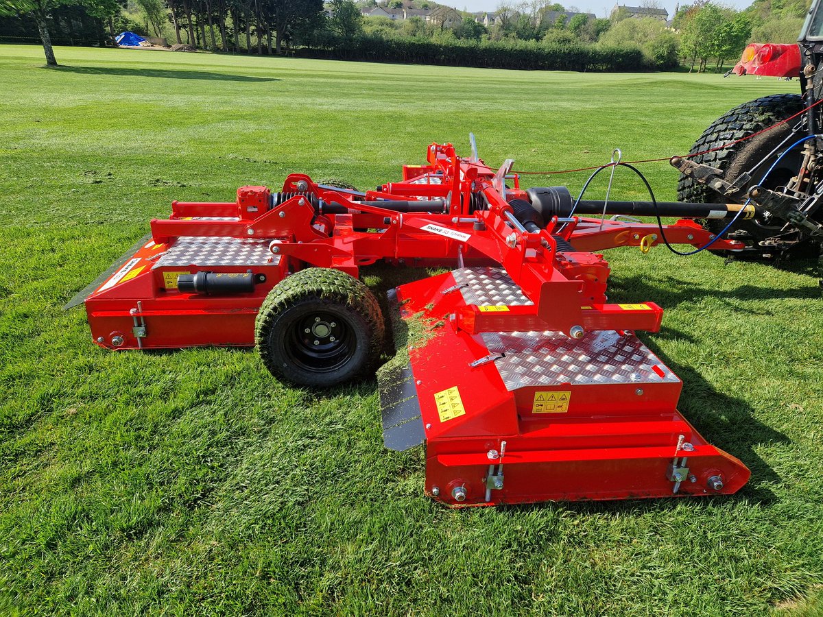 Delighted to deliver this Trimax Snake S3 this morning set at 40mm doing a really neat job. Thanks, Seamus, and the management at Doneraile Golf Club. <a href="/SteveBlanch151/">Steve Blanchard</a> <a href="/greenkeepingire/">GreenKeeping Ireland</a>