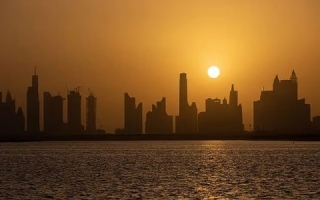 TWITTTUAE's tweet photo. الإمارات.. درجة الحرارة العظمى اليوم وصلت 46 درجة مئوية دبي الإمارات اليوم  https://t.co/lN2iblVQdi https://t.co/4pdAh1Tl6u