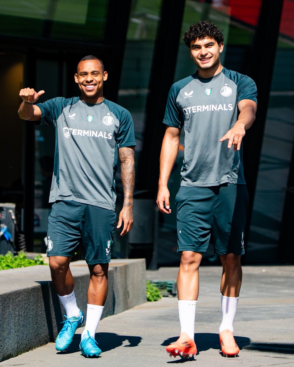 👍🇧🇷 ᥊ 🇲🇽✌