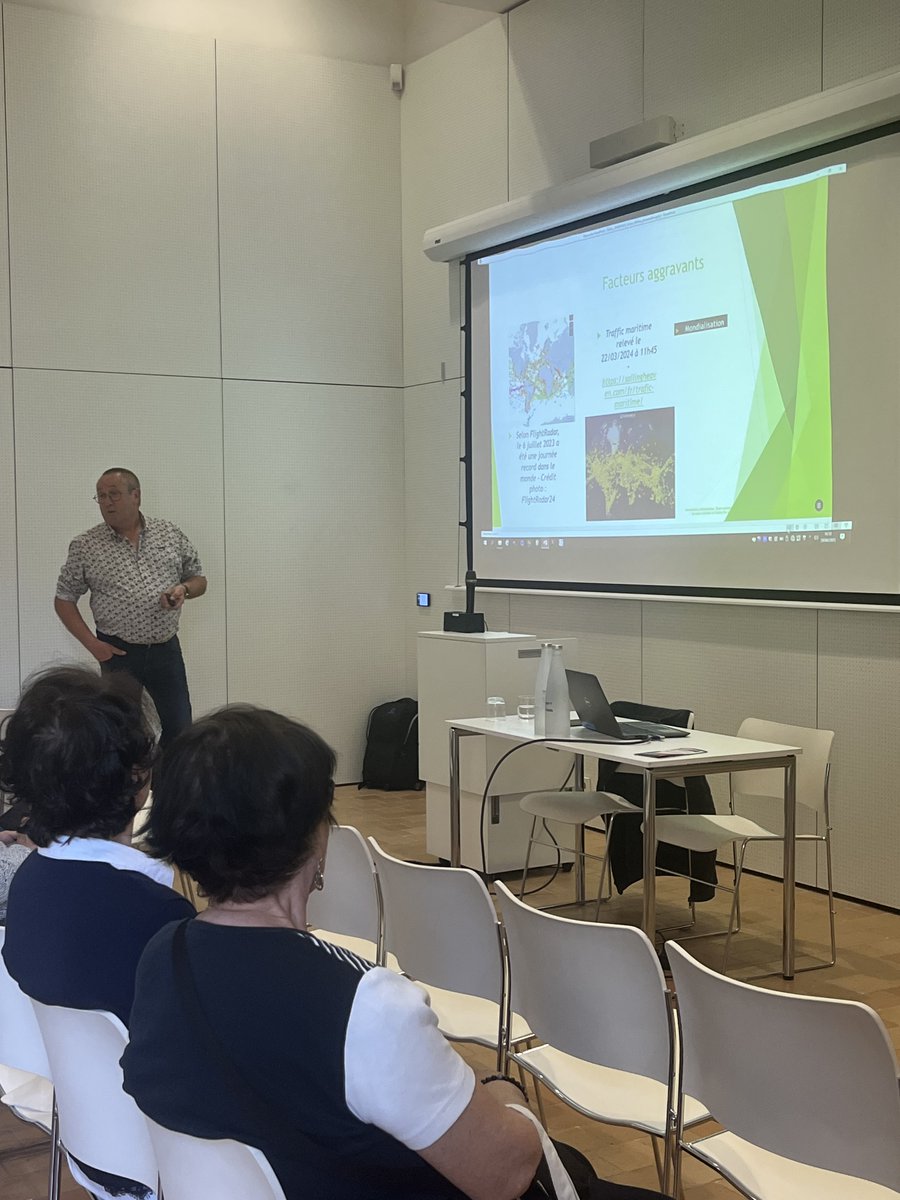 🐀 En direct de l’atelier : Rats, Cafards, Pigeons… Peut-on apprendre à vivre avec les nuisibles ?

Salle 2, Grégoire Baudry, de AVIPUR, partage son expertise sur la cohabitation (pas toujours choisie) avec rats, cafards, pigeons et autres invités non désirés.