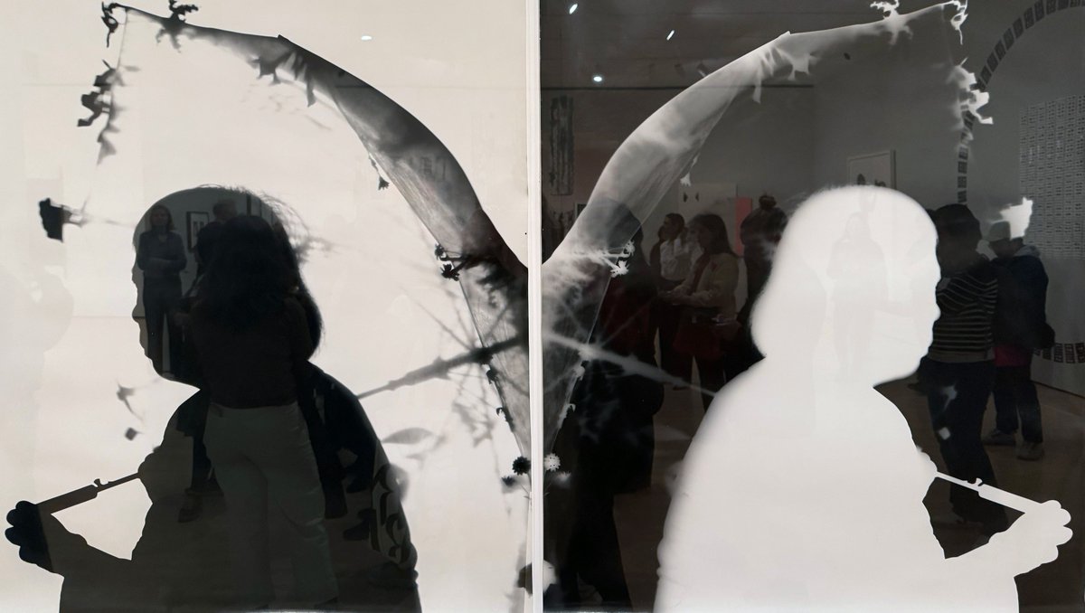 tabithasoren's tweet photo. This! 
Her! 
Photopainting!
It's about TIME. 

#KuniéSugiura 🙌 @SFMOMA @eotooleSF 🧠 

(private tour courtesy of @HarvardArtMuseums 🙏🏻)

@kuniesugiurastudio
@mma211 https://t.co/k4nX645NYU