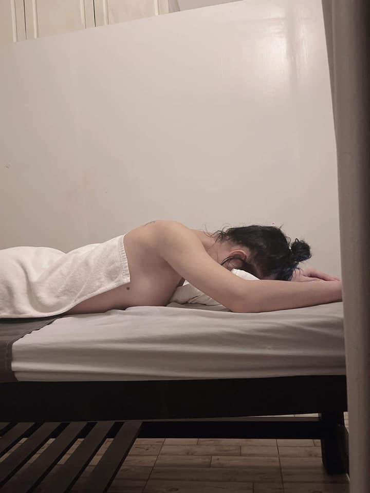 Kip ສາວສອງ ladyboy tweet media