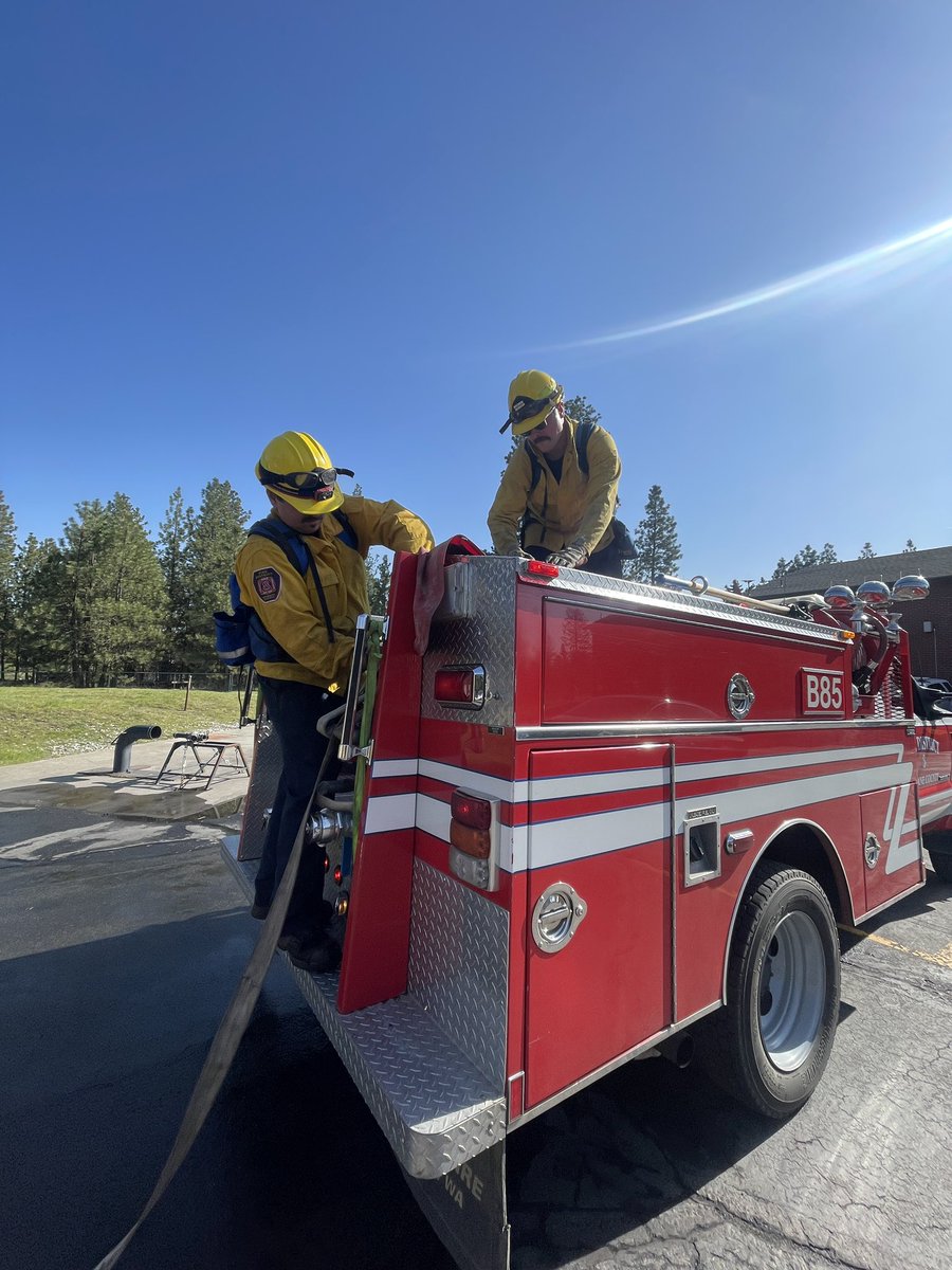 Spokane Co.FD8 Firefighters tweet media