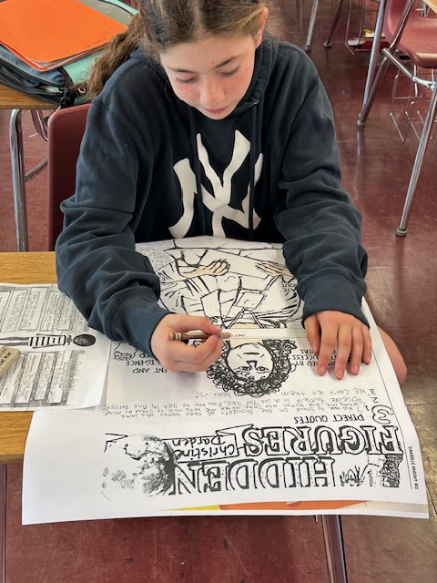 WVMSDragons's tweet image. Students on the 6C team in Ms. Oakes, Mrs. Cicalese, and Mrs. Gilboy’s English classes brought the inspiring women of Hidden Figures to life, illustrating the intelligence, perseverance, and courage that made these female mathematicians true trailblazers #WomeninSTEM #WVMS #LMSD