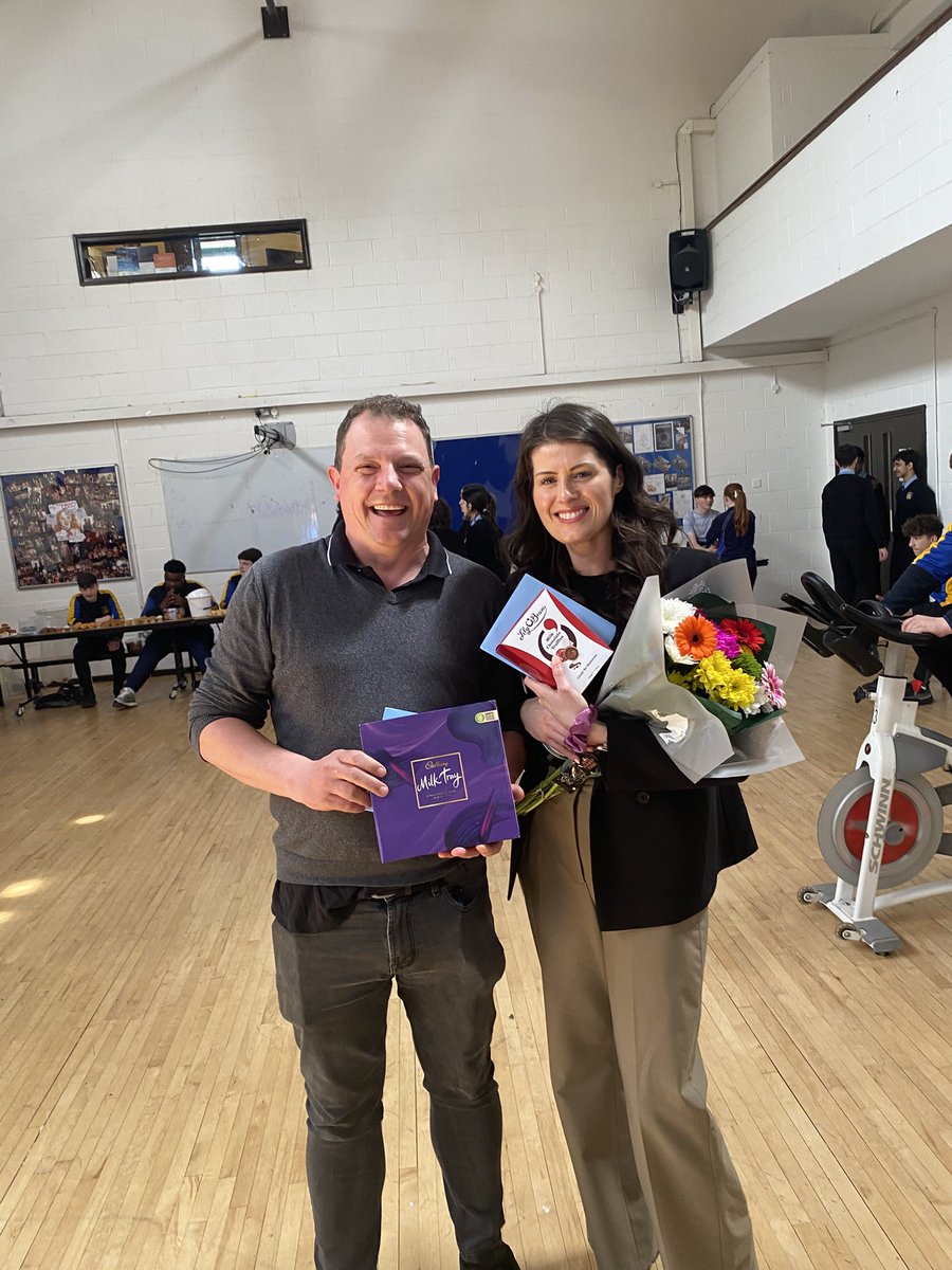 Localise Youth Volunteering (@localiseyouth) on Twitter photo Great show of support for <a href="/Saoirsewr17/">Saoirse Domestic Violence Services</a> and the amazing work that they do in the locality from the wonderful students in <a href="/stmarkscs1977/">St Mark's Community School</a> #youthvolunteering #localiseyouth Great show of support for <a href="/Saoirsewr17/">Saoirse Domestic Violence Services</a> and the amazing work that they do in the locality from the wonderful students in <a href="/stmarkscs1977/">St Mark's Community School</a> #youthvolunteering #localiseyouth