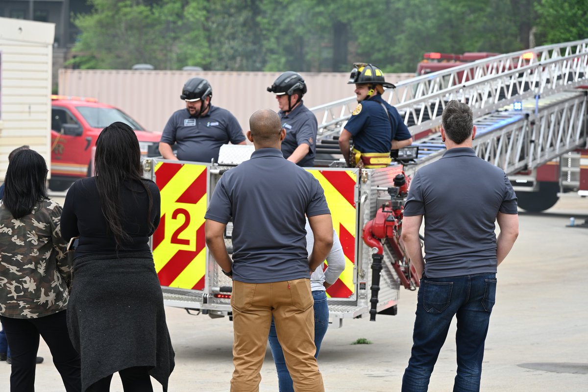 Roswell Fire Department (@roswellgafire) on Twitter photo Public safety professionals from #TeamRFDFamily and <a href="/RoswellGAPolice/">Roswell Police</a> joined Leadership North Fulton for Public Safety Day. From hands-on demos to leadership talks, it was a great day of learning, collaboration, and connection. #LeadershipNorthFulton #PublicSafetyDay #RoswellGA Public safety professionals from #TeamRFDFamily and <a href="/RoswellGAPolice/">Roswell Police</a> joined Leadership North Fulton for Public Safety Day. From hands-on demos to leadership talks, it was a great day of learning, collaboration, and connection. #LeadershipNorthFulton #PublicSafetyDay #RoswellGA