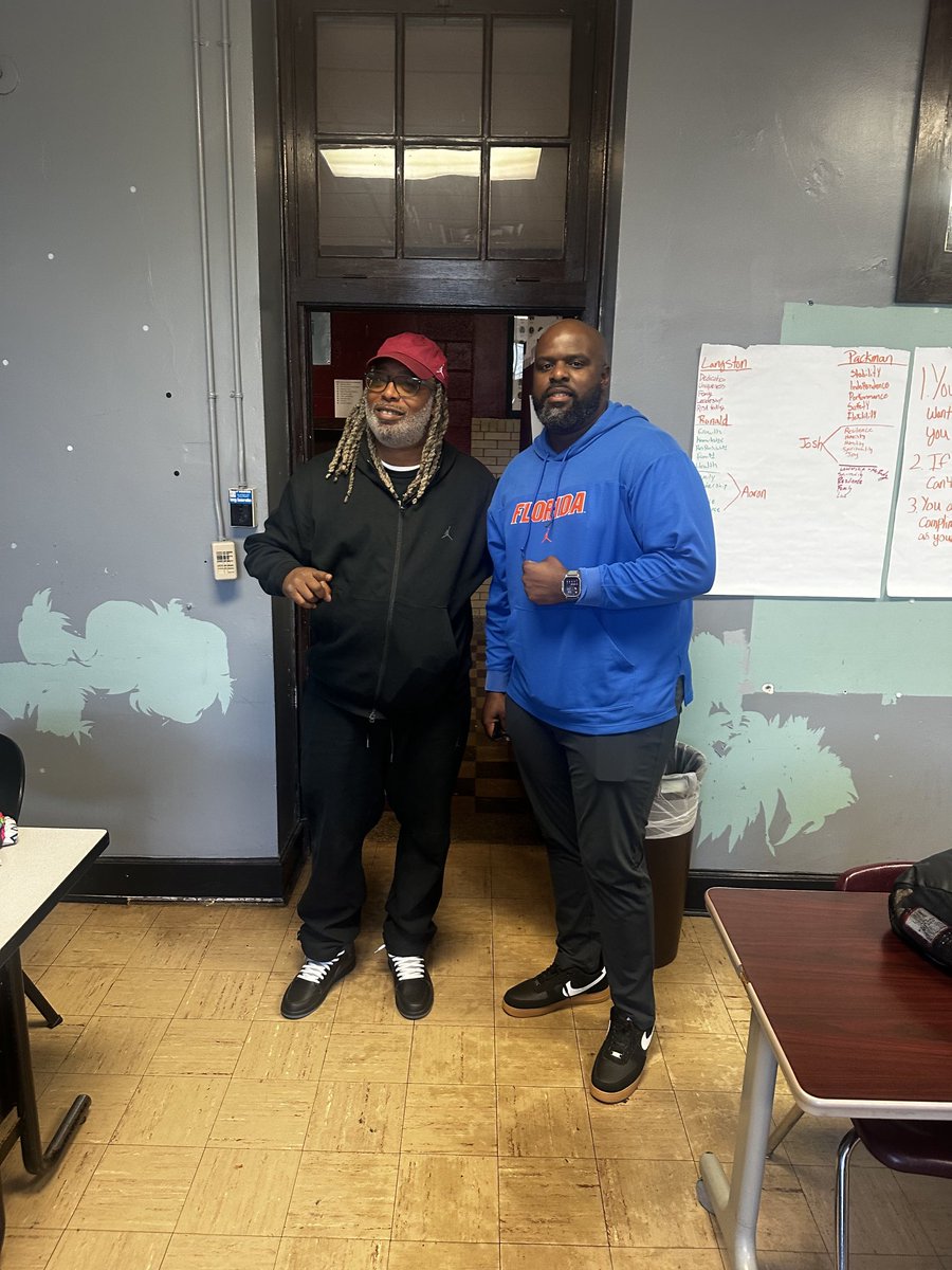 Cedric Miller (@bhzkid23) on Twitter photo We like to thank <a href="/CoachGChatman/">Gerald Chatman</a> for stopping by MASE to check in on our students athletes!!
MIDTOWN FINEST!!!
MASE TONS OF FUN 🚜🚜!! We like to thank <a href="/CoachGChatman/">Gerald Chatman</a> for stopping by MASE to check in on our students athletes!!
MIDTOWN FINEST!!!
MASE TONS OF FUN 🚜🚜!!