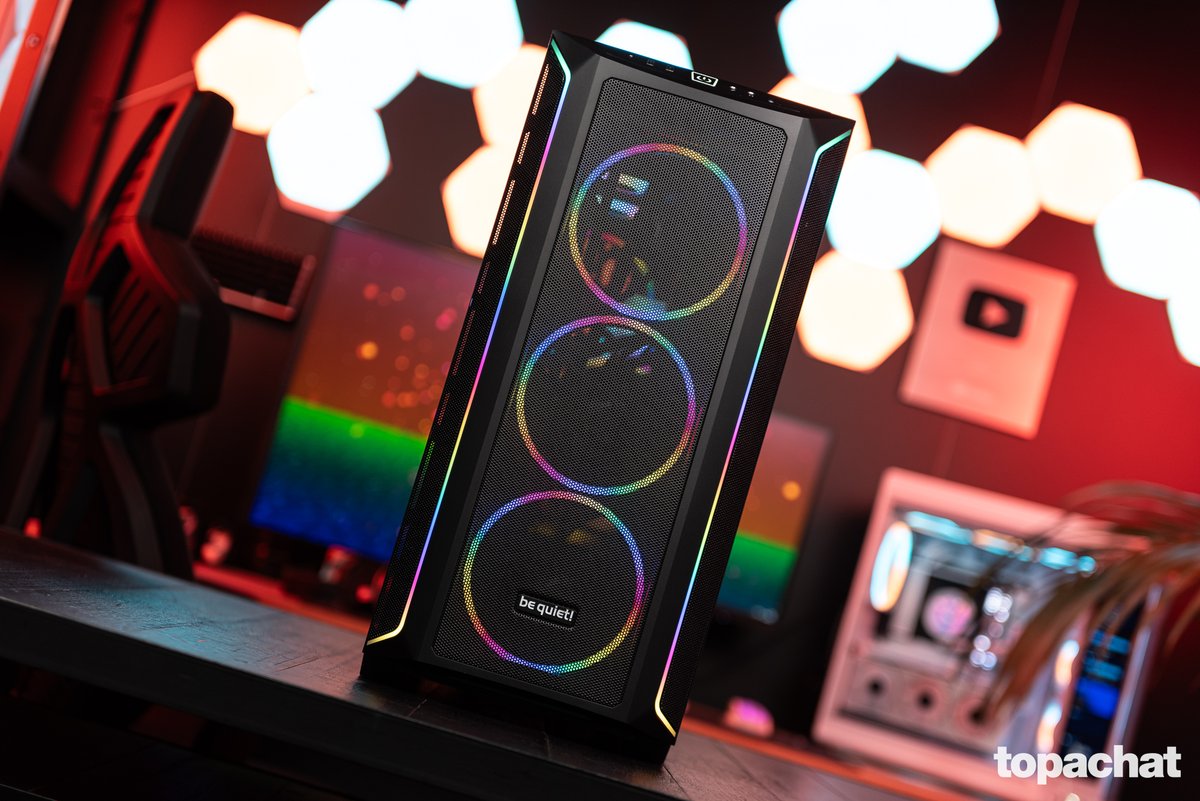 TopAchat's tweet photo. 🎁 #26AnsTopAchat
#Setup6 : A gagner, le PC Gamer ECLIPSE dans le magnifique @bequietFR Shadow Base 800 FX

https://t.co/wp6khjyTwg

Participe aussi ici ⬇️
https://t.co/OYsL3nlajA https://t.co/esrICHDxmk