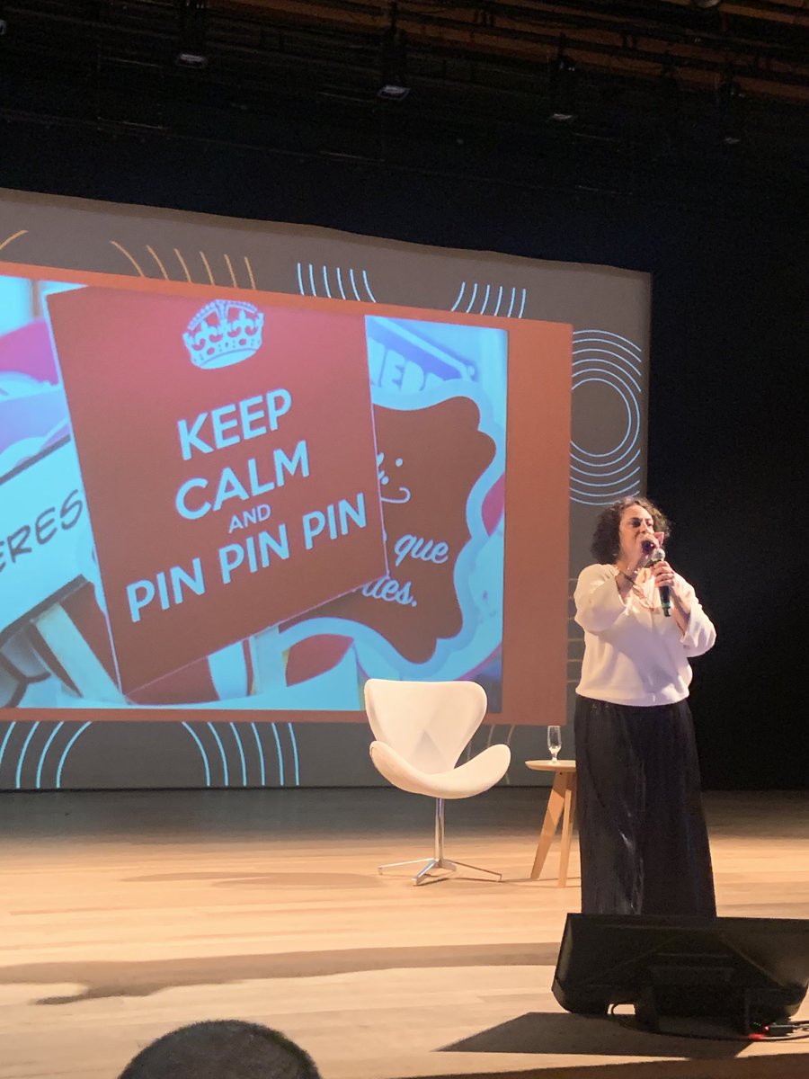 LuisGrisolio's tweet photo. Um show de @lilianeferrari hoje no #findi2025 usando o @Pinterest a partir de agora https://t.co/x4wPXZIpky
