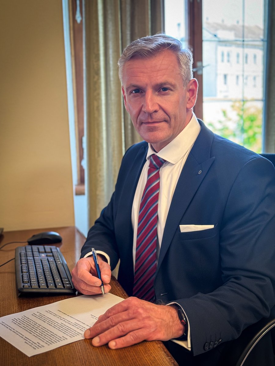 Zdeněk Hraba tweet media