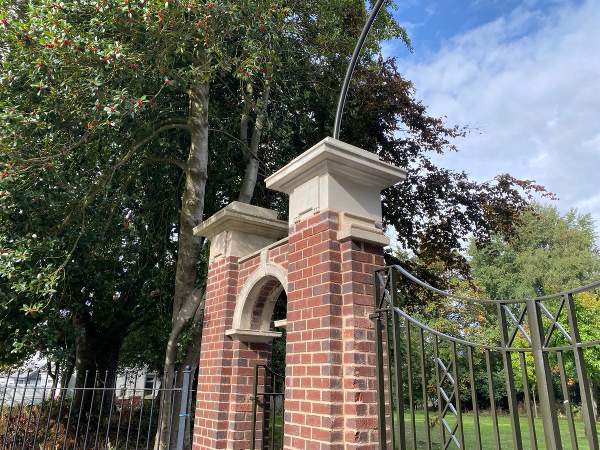 KeyStonework's tweet image. Restoration of two gates piers in West Smethwick Park, West Midlands.
We were asked to reproduce the two internal pier caps, right hand internal plinth, arched coping and the horizontal coping the right side. In Portland Dry-Cast.