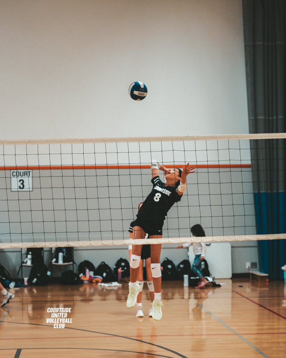 Courtside United Volleyball Club’s #CUVB14Black heads to North Texas Regional Bid Championship this Weekend! #joinuscourtside
